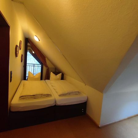Panorama Oase Ferienwohnung Mit Blick Auf Mosel Und Reichsburg Cochem Esterno foto